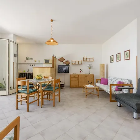 Cicladi Mikonos By Interhome Lejlighed Santa Flavia